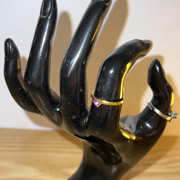 RINGS - Picture 3 of 8